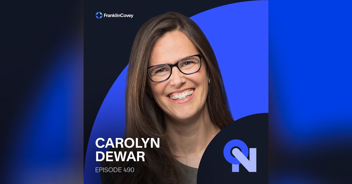 ep490-Carolyn-Dewar_instagram-