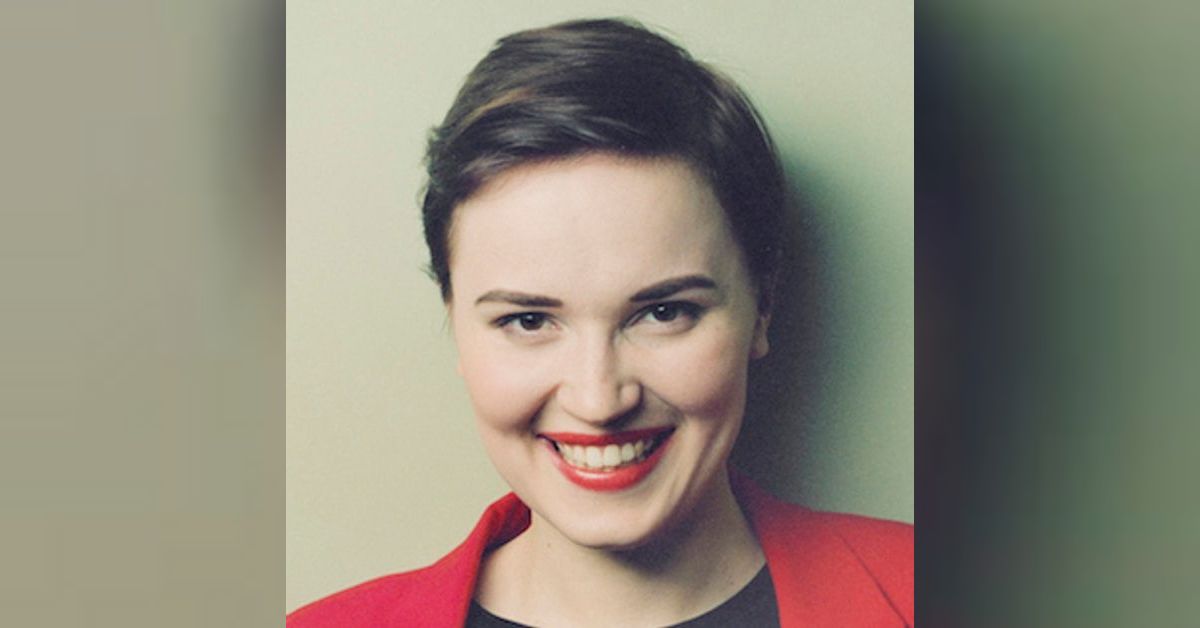 Special Arts Report: Veronica Roth - Internationally Best-Selling ...