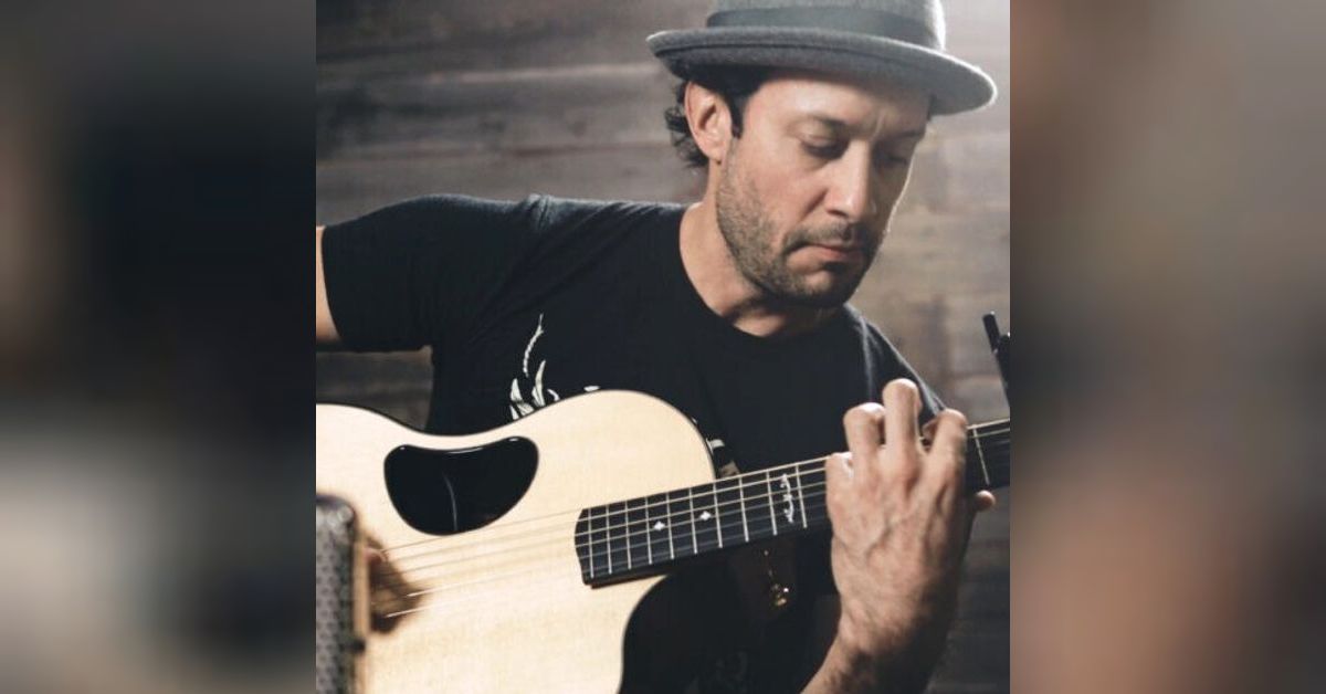 Trace Bundy Guitarist & Acoustic Ninja One Symphony with Devin